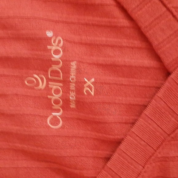 Cuddl Duds Women's Size 2X Short Sleeve Tops - Rust and Orange - Picture 2 of 2